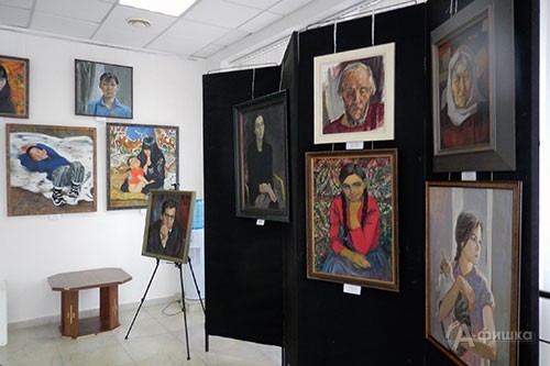 В белгородском выставочном зале «Родина» начала работу выставка Екатерины Севергиной «Катина любовь»