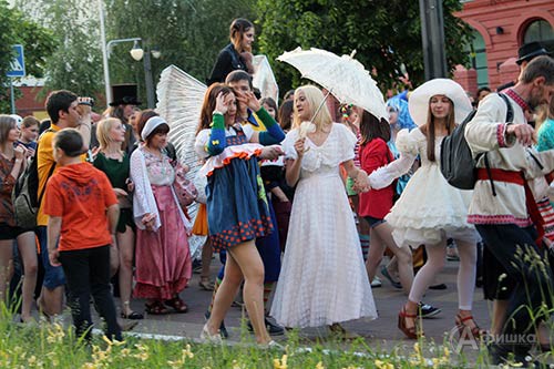 II фестиваль уличных искусств «Белая маска» в Белгороде