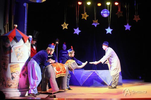 «Слон» — первая весенняя премьера в Белгородском театре кукол