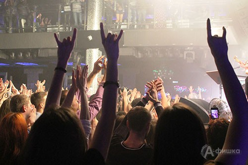 Би-2 представили в Белгороде свой студийный альбом #16плюс. 9 марта 2015 года. Клуб «ЧА:Сы»