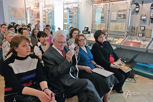 Церемония открытия выставки «С «лейкой» и блокнотом…» в Белгородском литературном музее