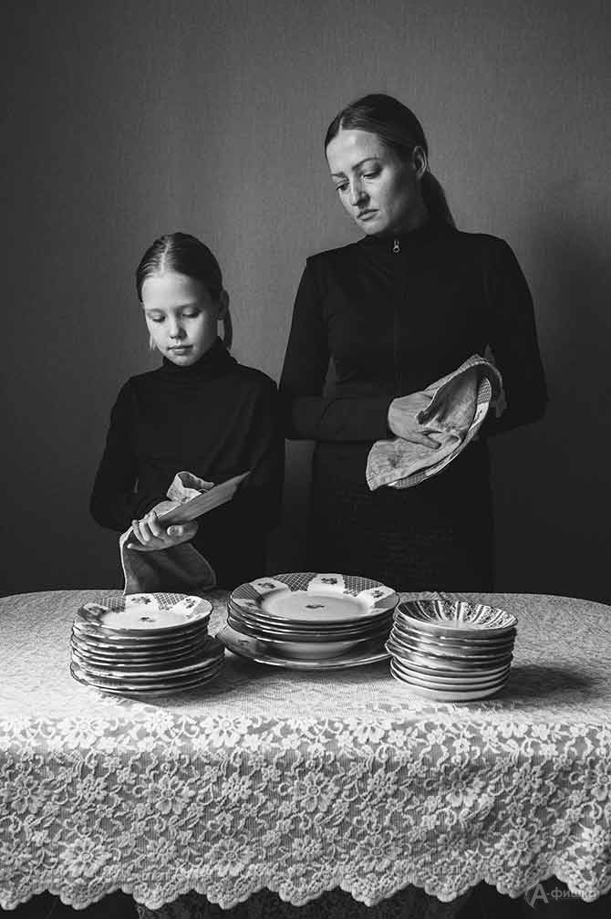 Антонова Екатерина (с. Конобеево, Московская область), фоторабота &laquo;Холодная мать&raquo;.