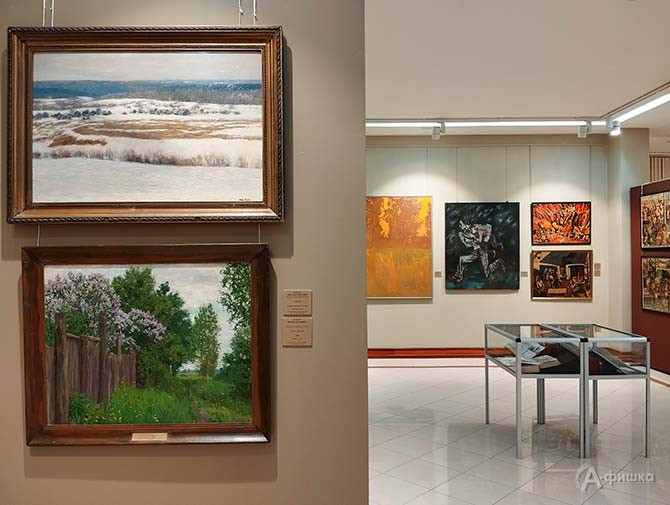 Фрагмент экспозиции выставки &laquo;Век традиций&raquo; в БГХМ