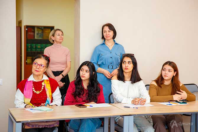 Центр межкультурного диалога &mdash; это возможность поговорить о культуре и традициях: об обычаях народов России и других стран