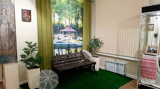 Фрагмент экспозиции выставки &laquo;Духовная сила земли Грайворонской: краеведение и православная культура&raquo;.