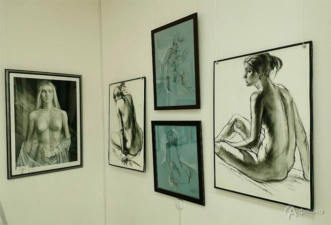 Фрагмент экспозиции выставки в &laquo;Родине&raquo;