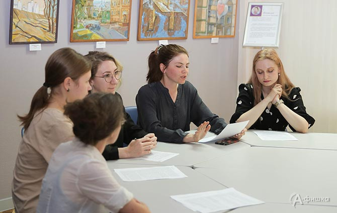 На протяжении года в &laquo;Сотах&raquo; читали произведения известных русских писателей и поэтов