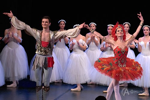25 ноября балетом-гала «Воспоминания о „Русских сезонах“ в Париже» закрылся V  фестиваль «Шереметевские музыкальные ассамблеи»