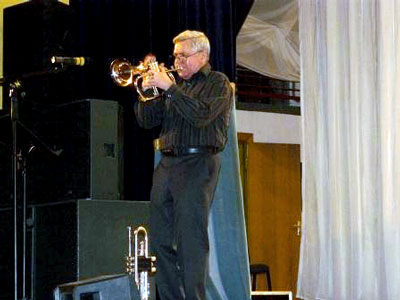 Виктор Домашев: соло на трубе