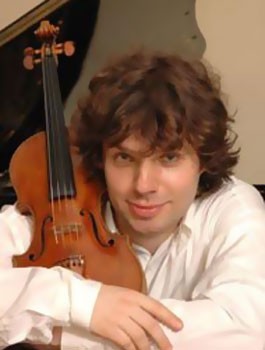 Лауреат международных конкурсов Родион Замуруев (фото с http://classicalmusic.ru)