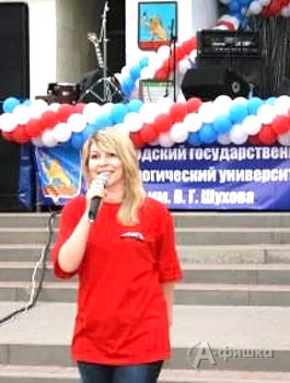 Ди-джей Радио-FM Инна Леонова 