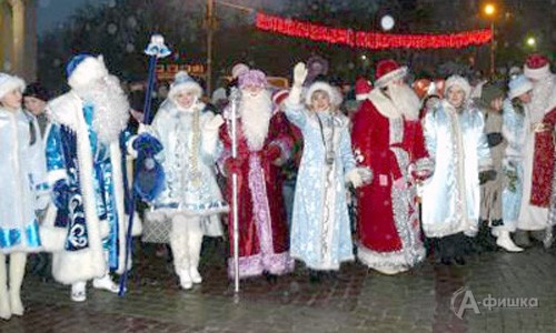 Парад Дедов Морозов в Белгороде в 2009 году