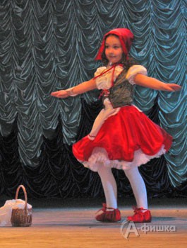 Танец «Красная Шапочка» в исполнении Александры Плаксенко