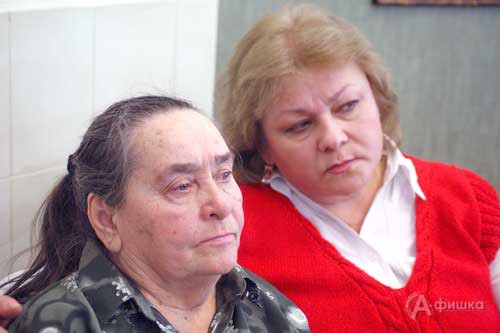 Наталья Романова (справа)