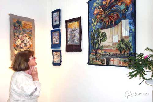 Выставка «Родные образы» Маргариты и Геннадия Кудрявцевых в выставочном зале «Родина»