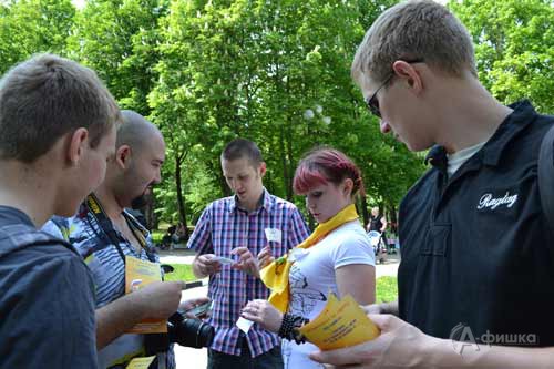 Акция «Иметь силу помнить» Белгородской государственной библиотеки для молодёжи в Парке Победы