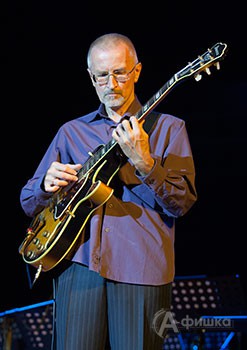 Игорь Золотухин (гитара)
