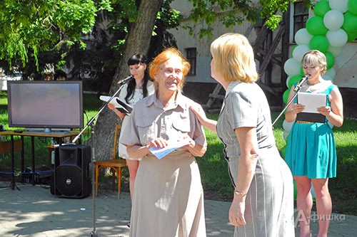 Жанетта Васильевна Кулиш — читатель библиотеки с 50-летним стажем