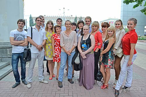 Фото на память: ЮляЧичерина и её белгородские друзья