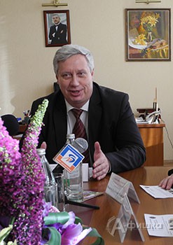 Евгений Алешников отвечает на вопросы журналистов