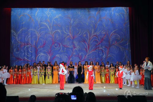 Танцевальная концертная программа «Эликсир счастья» представлена школой танцевального искусства «Арабест» 