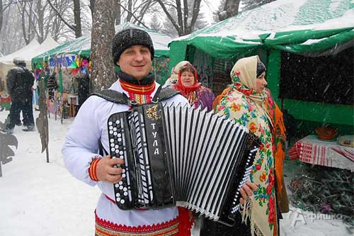Фестиваль народных традиций «Крещенские морозы» в посёлке Ивня