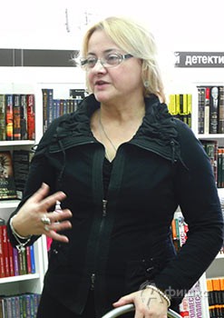 Елена Леонтьева, писатель, востоковед, учитель-буддист