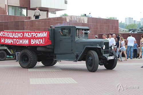 Ночь музеев – 2014 в Белгороде: призывников катали на военных машинах