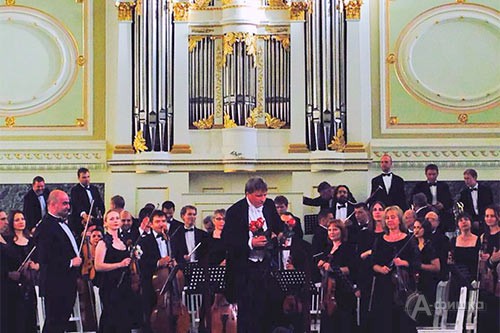 Концерт Симфонического оркестра Белгородской филармонии в Санкт-Петербурге окончился пятиминутным «бисом»
