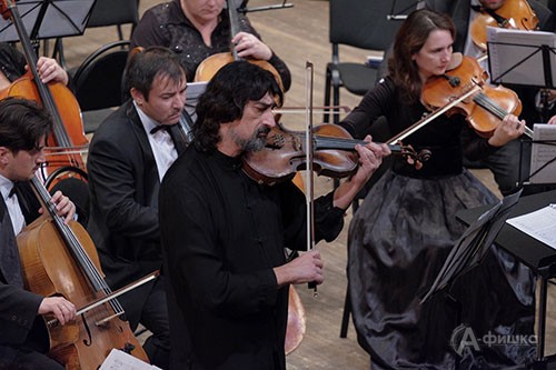 Алексей Людевиг в концерте Белгородской филармонии, посвящённом музыке Микаэла Таривердиева