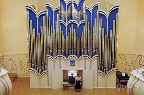 Органист из Норвегии Корэ Нордстога выступил в Органном зале Белгородской филармонии