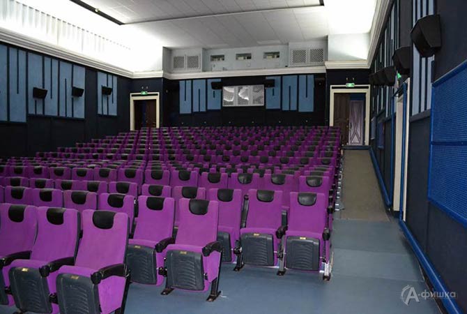 Обновлённый «синий» зал белгородского кинотеатра «Победа»