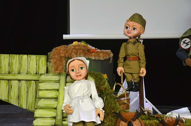 Белгородский театр кукол подготовил новый спектакль «Рядовой Воробышек»